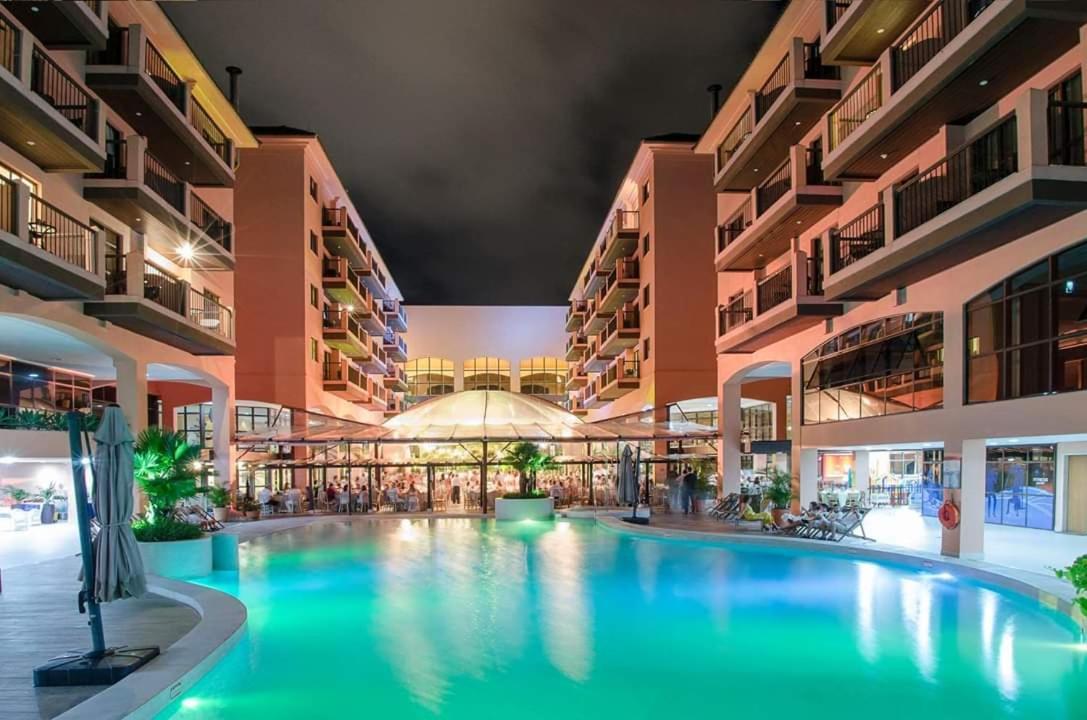 Apto pés na areia em Hotel Jurere Beach Jurere Internacional Florianópolis Extérieur photo